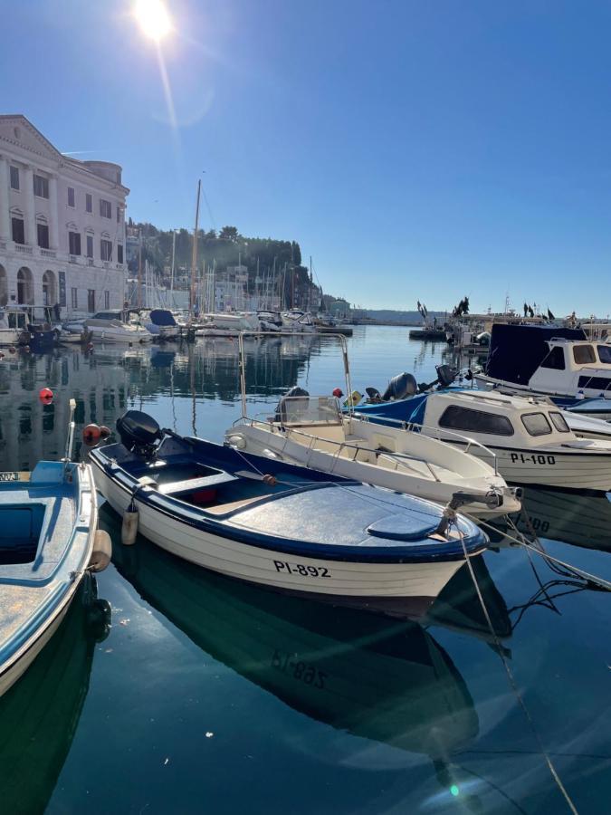 Aparthouse Porto Piran Exterior photo